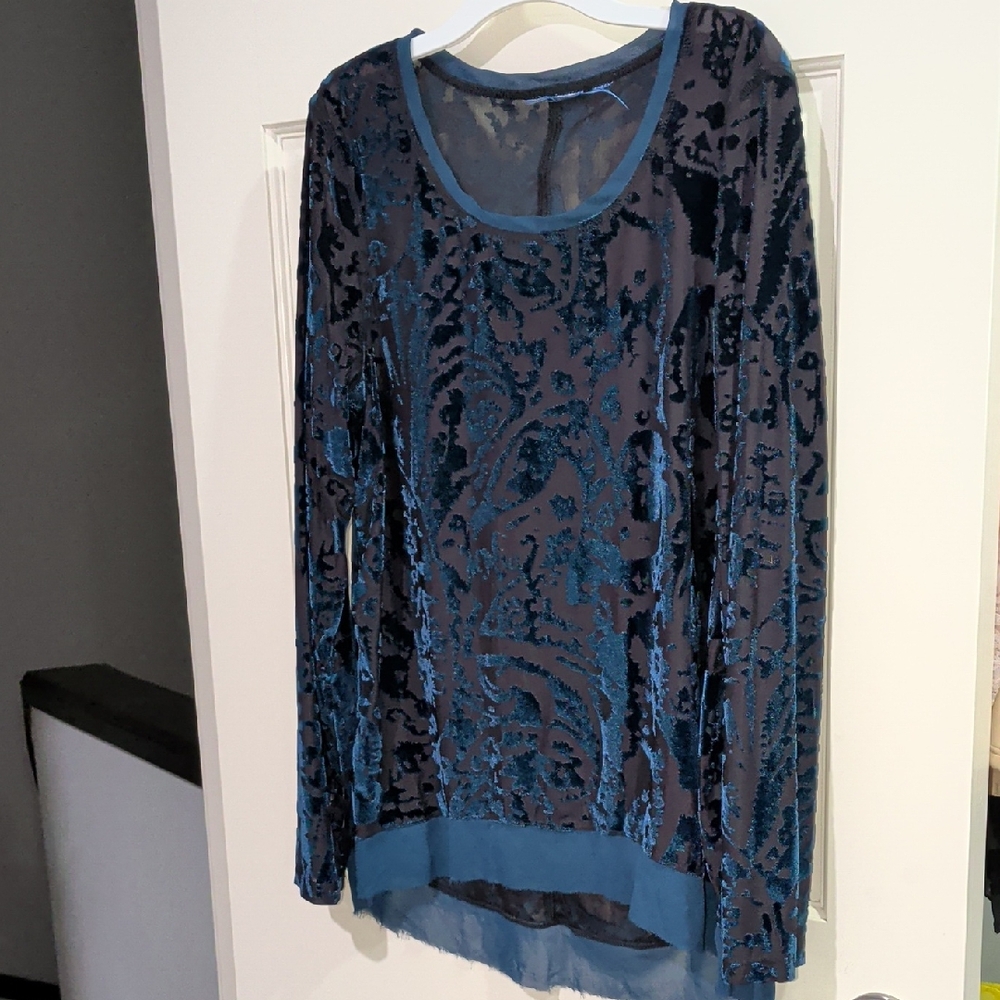 Elegant Blue Velvet Cutout Women’s Top